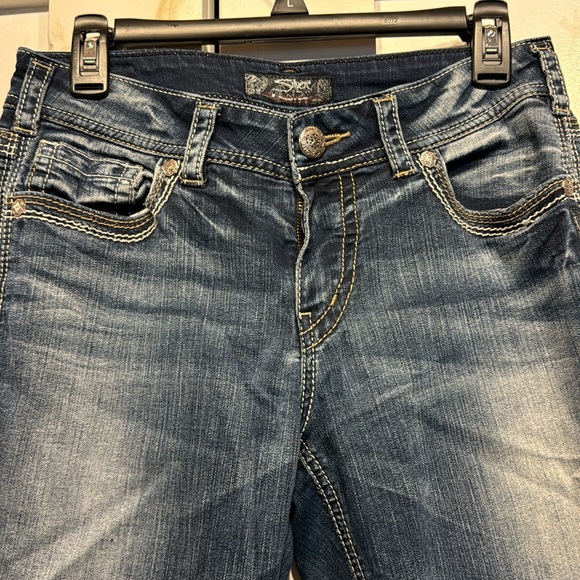 Jeans - Picture 2 of 6